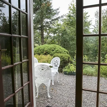 Killeena House Apartman *